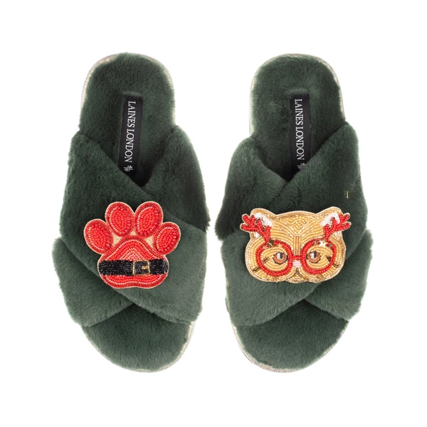 Laines London Classic Slippers With Christmas Golden British Shorthair Cat & Paw Brooches