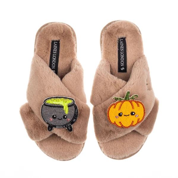 Laines London Classic Slippers With Laines Lovables Pumpkin & Cauldron Halloween Brooches