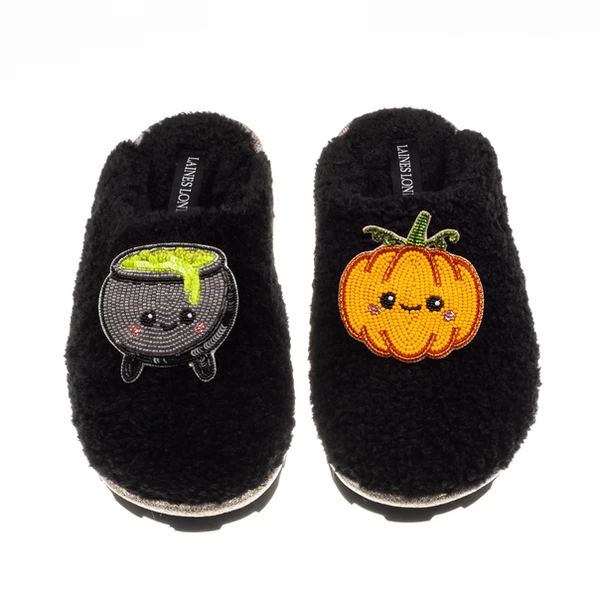 Laines London Closed Toe Slippers With Laines Lovables Pumpkin & Cauldron Halloween Brooches
