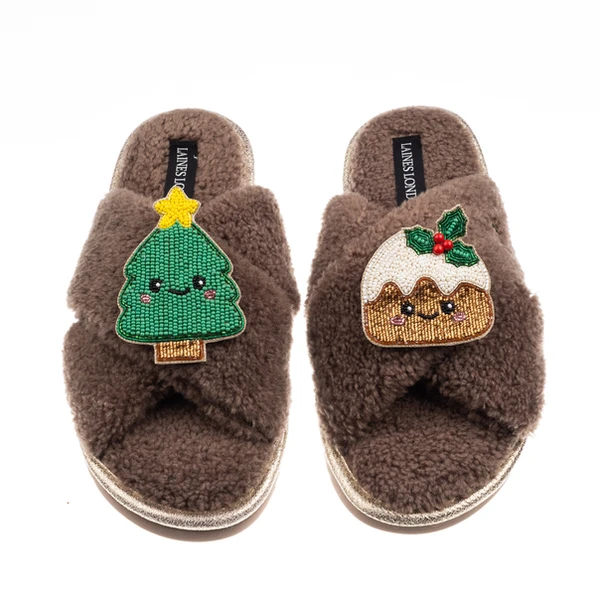 Laines London Laines Boucle Slippers With Christmas Lovable Pudding & Tree Brooches