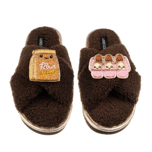 Laines London Laines Boucle Slippers With Laines Lovables Egg & Flour Brooches