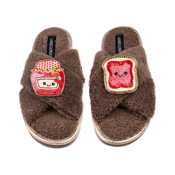 Laines London Laines Boucle Slippers With Laines Lovables Jam & Toast Brooches