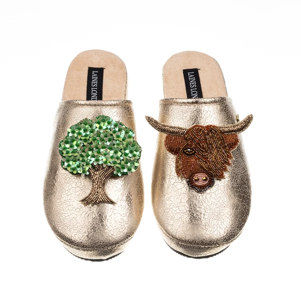Laines London Laines London Gold Softie Slippers With Oak Tree & Highland Cow Brooches