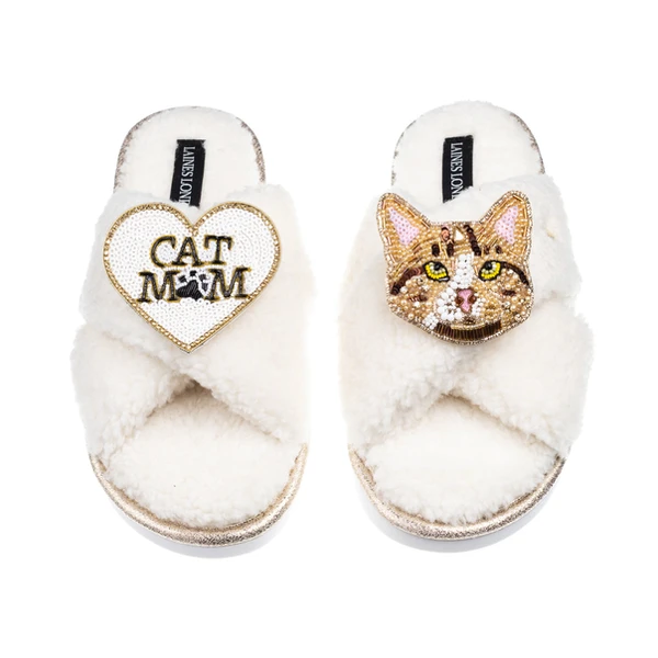 Laines London Laines Neutral Boucle Slippers With Ginger Cat & Cat Mum/Mom Brooches