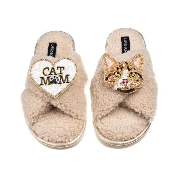 laines london Laines Neutral Boucle Slippers With Ginger Cat & Cat Mum/Mom Brooches
