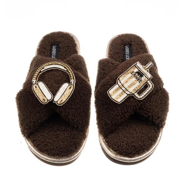 Laines London Laines Neutral Boucle Slippers With Headphones & Quencher Brooches