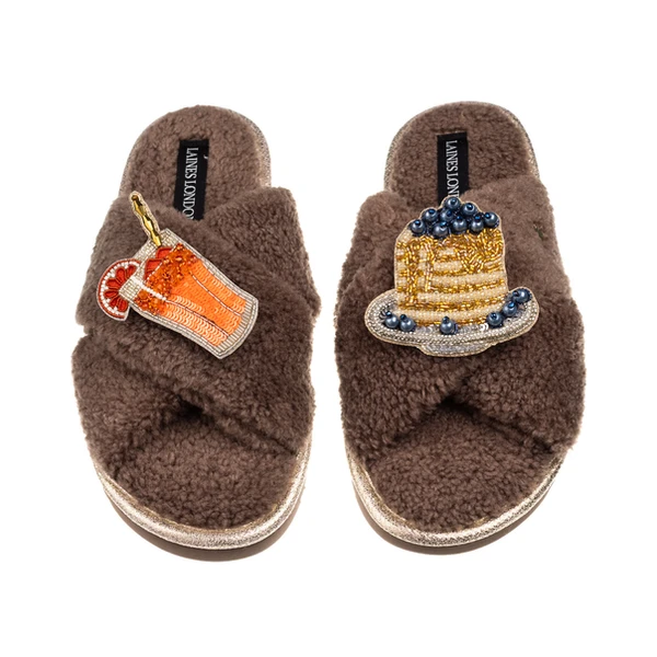 laines london Laines Neutral Boucle Slippers With Pancake & OJ Brooches