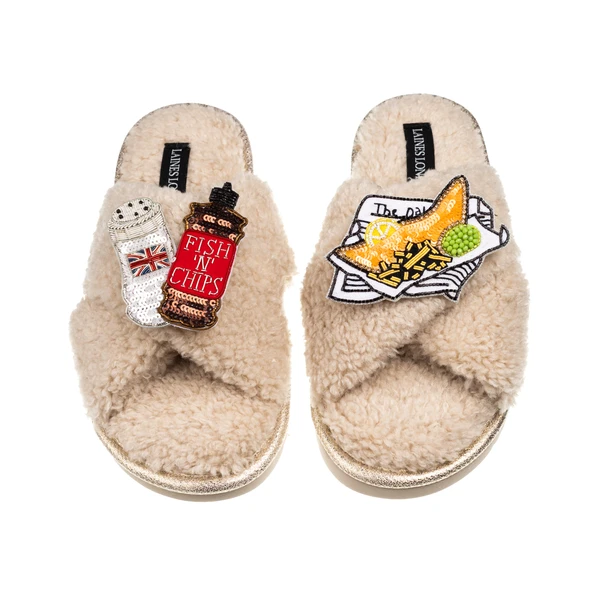 Laines London Laines Neutral Boucle Slippers With Salt N Vinegar & Fish & Chips Brooches