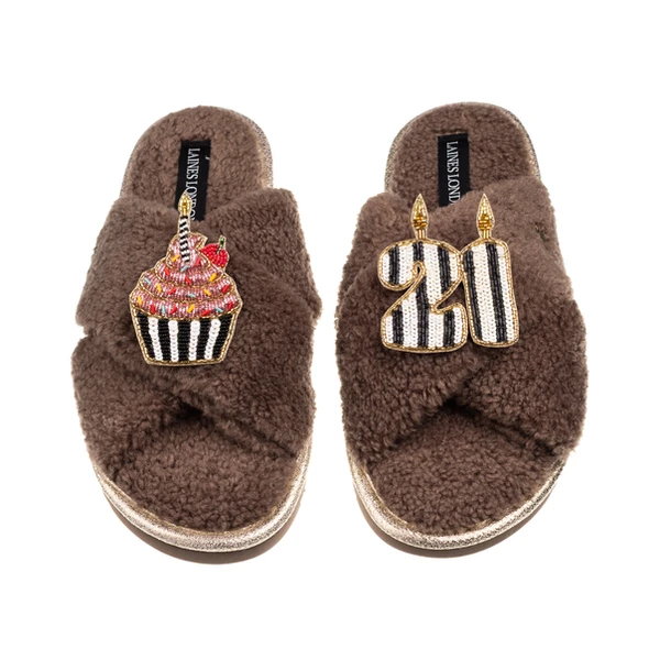 laines london Laines Neutral Boucle Slippers With Stripe 21ST Birthday & Cake Brooches