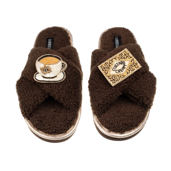 Laines London Laines Neutral Boucle Slippers With Tea & Biscuit Brooches