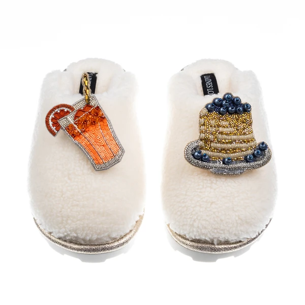 Laines London Teddy Closed Toe Slippers With Blueberry Pancake Stack & OJ Brooches