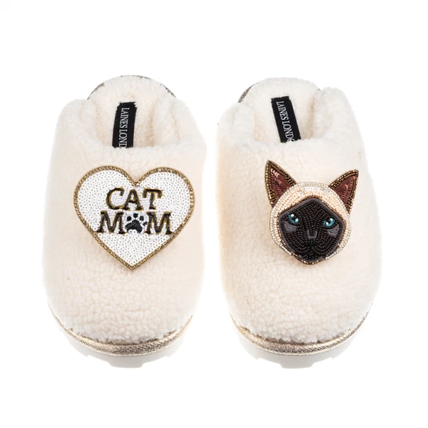 Laines London Teddy Closed Toe Slippers With Cat Mum / Mom & Siamese Cat Brooches