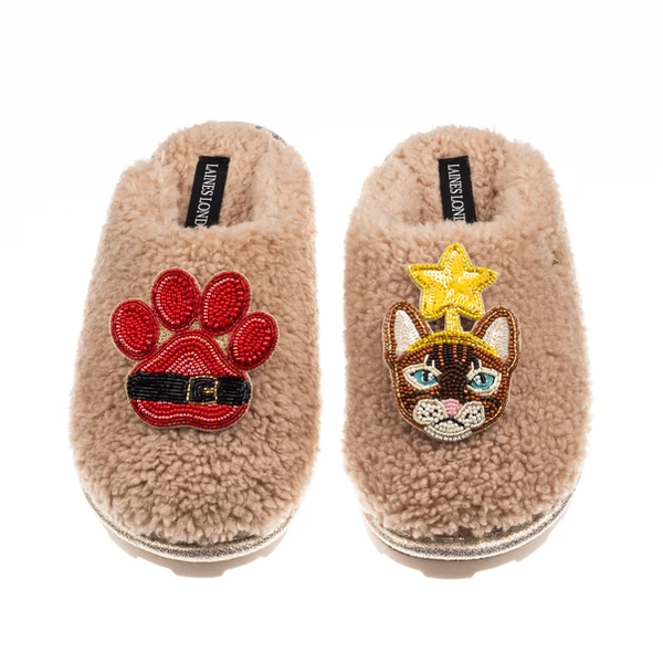 Laines London Teddy Closed Toe Slippers With Christmas Brown/Orange Tabby Cat & Paw Brooches
