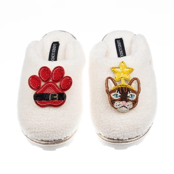 Laines London Teddy Closed Toe Slippers With Christmas Brown/Orange Tabby Cat & Paw Brooches