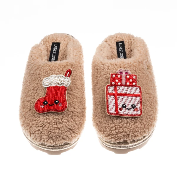 Laines London Teddy Closed Toe Slippers With Christmas Lovable Stocking & Gift Brooches