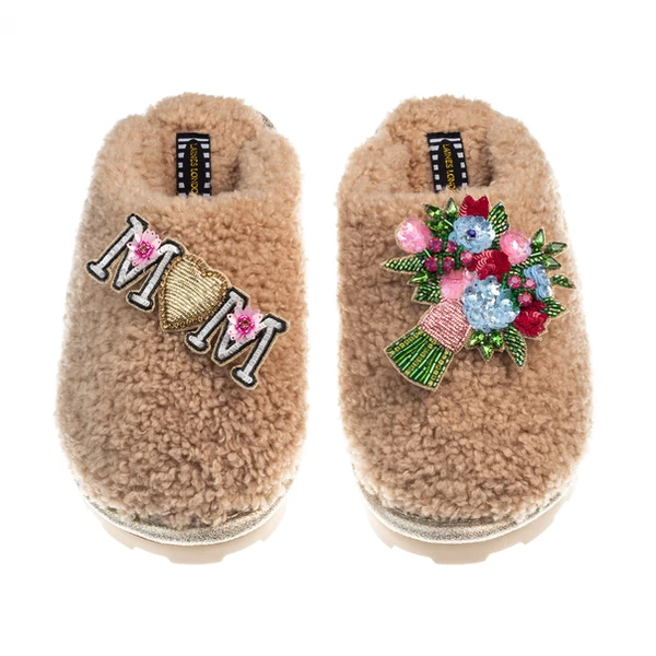 laines london Teddy Closed Toe Slippers With Flower Bouquet & Mum / Mom Brooches