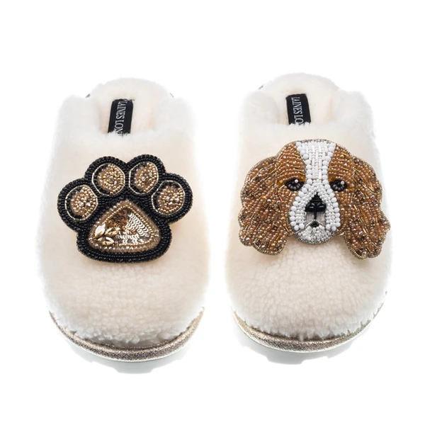 laines london Teddy Closed Toe Slippers With Lady & Paw Brooches