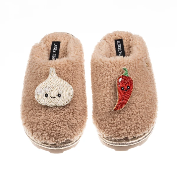 Laines London Teddy Closed Toe Slippers With Laines Lovables Garlic & Chilli Brooches