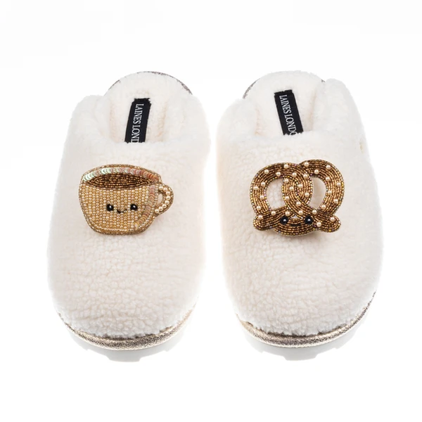Laines London Teddy Closed Toe Slippers With Laines Lovables Hot Chocolate & Pretzel Brooches