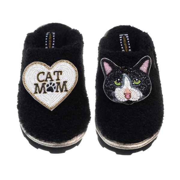 laines london Teddy Closed Toe Slippers With Oreo Cat & Cat Mum / Mom Brooches