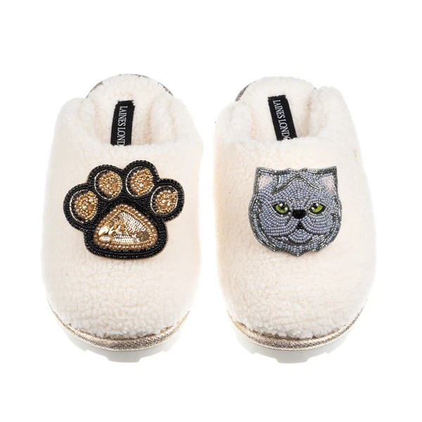 Laines London Teddy Closed Toe Slippers With Paw & Grey Persian Cat Brooches
