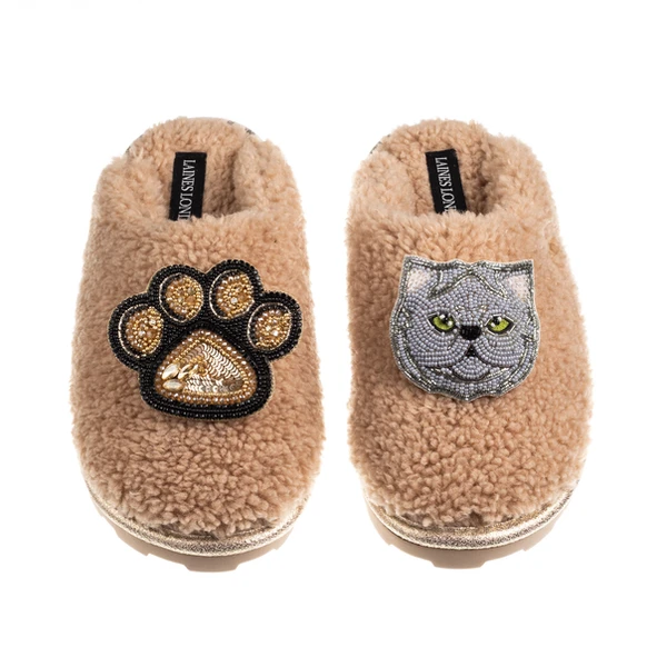 laines london Teddy Closed Toe Slippers With Paw & Grey Persian Cat Brooches