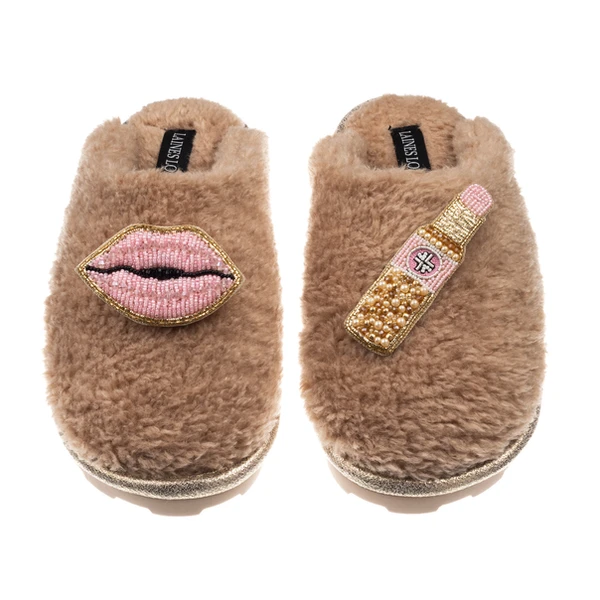 Laines London Teddy Closed Toe Slippers With Pink Lipstick & Lips Brooches