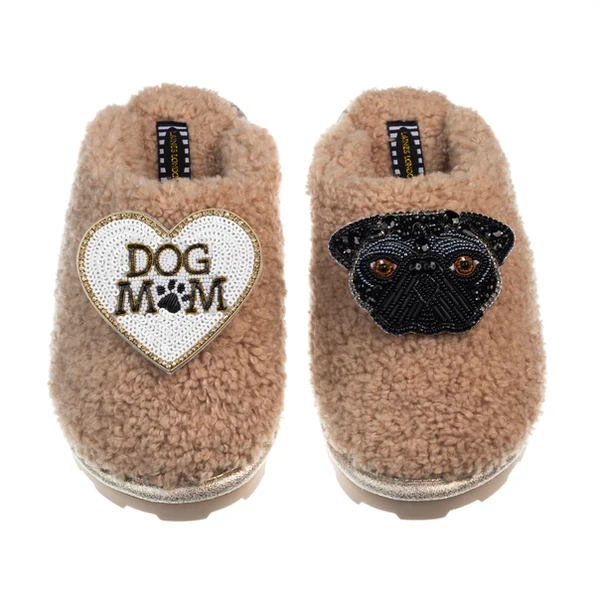 Laines London Teddy Closed Toe Slippers With Snoopy Pug & Dog Mum / Mom Brooches
