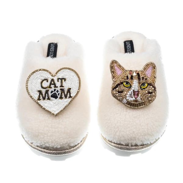 Laines London Teddy Closed Toe Slippers With Tabby Cat & Cat Mum / Mom Brooches