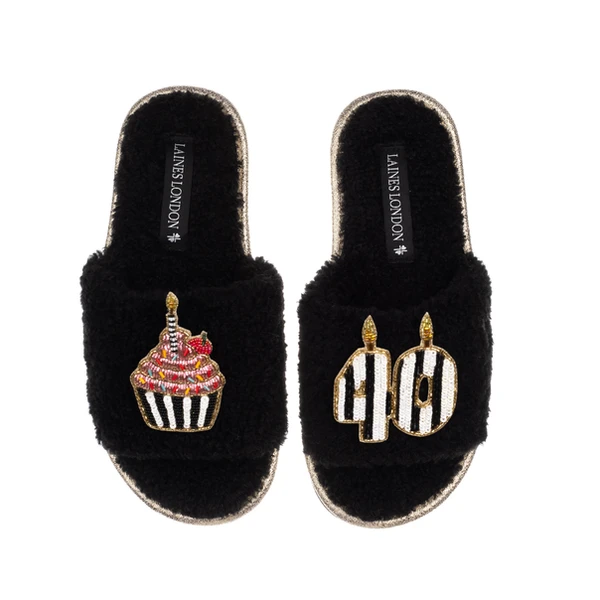 Laines London Teddy Toweling Slipper Slider With Stripe 40TH Birthday & Cake Brooches