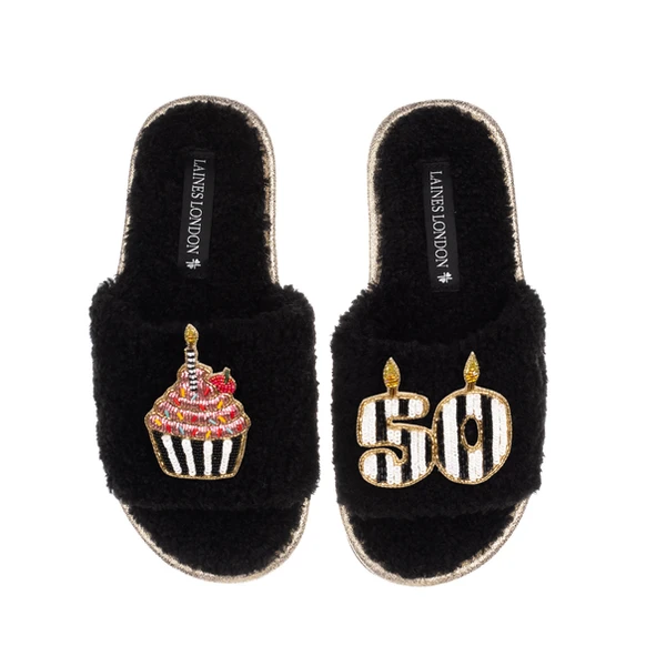 Laines London Teddy Toweling Slipper Slider With Stripe 50TH Birthday & Cake Brooches