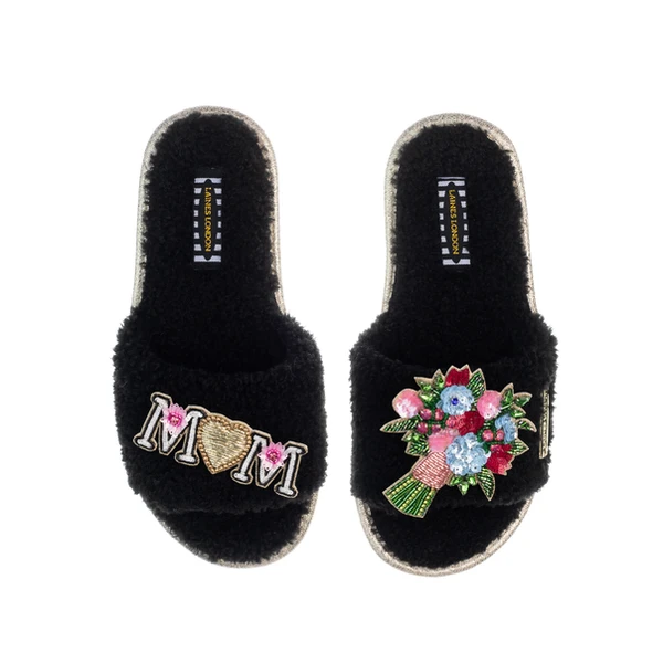 Laines London Teddy Toweling Slipper Sliders With Bouquet & Mum / Mom Brooches