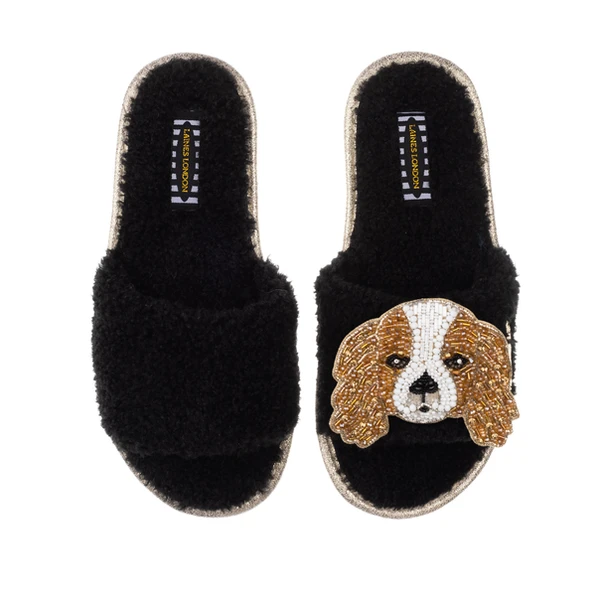 Laines London Teddy Towelling Slipper Sliders With Lady The King Charles Cavalier Brooch