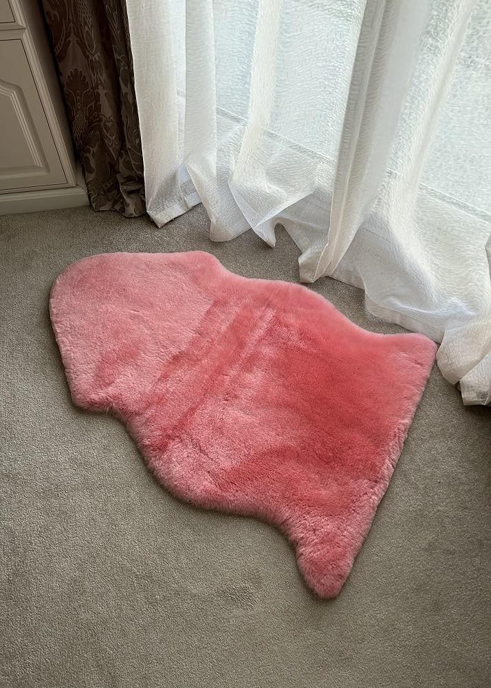 lambland British Premium Medical Sheepskin Rug in Pink