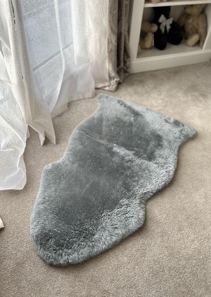 lambland British Premium Medical Sheepskin Rug in Soft Grey