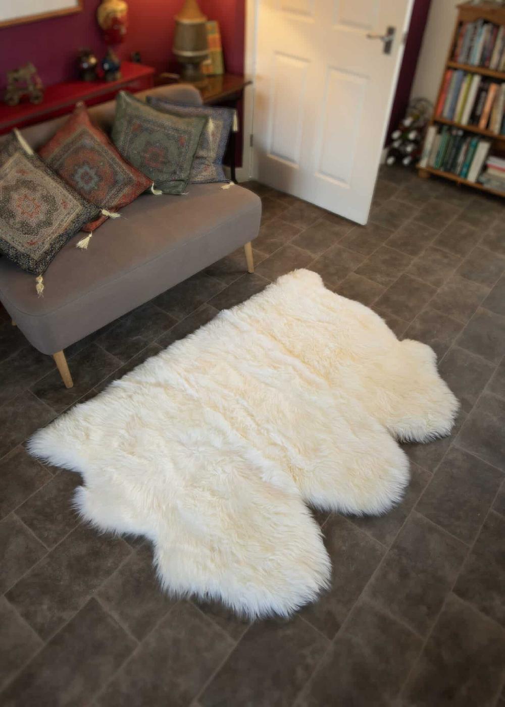 Lambland British Premium Natural White Sheepskin Rug