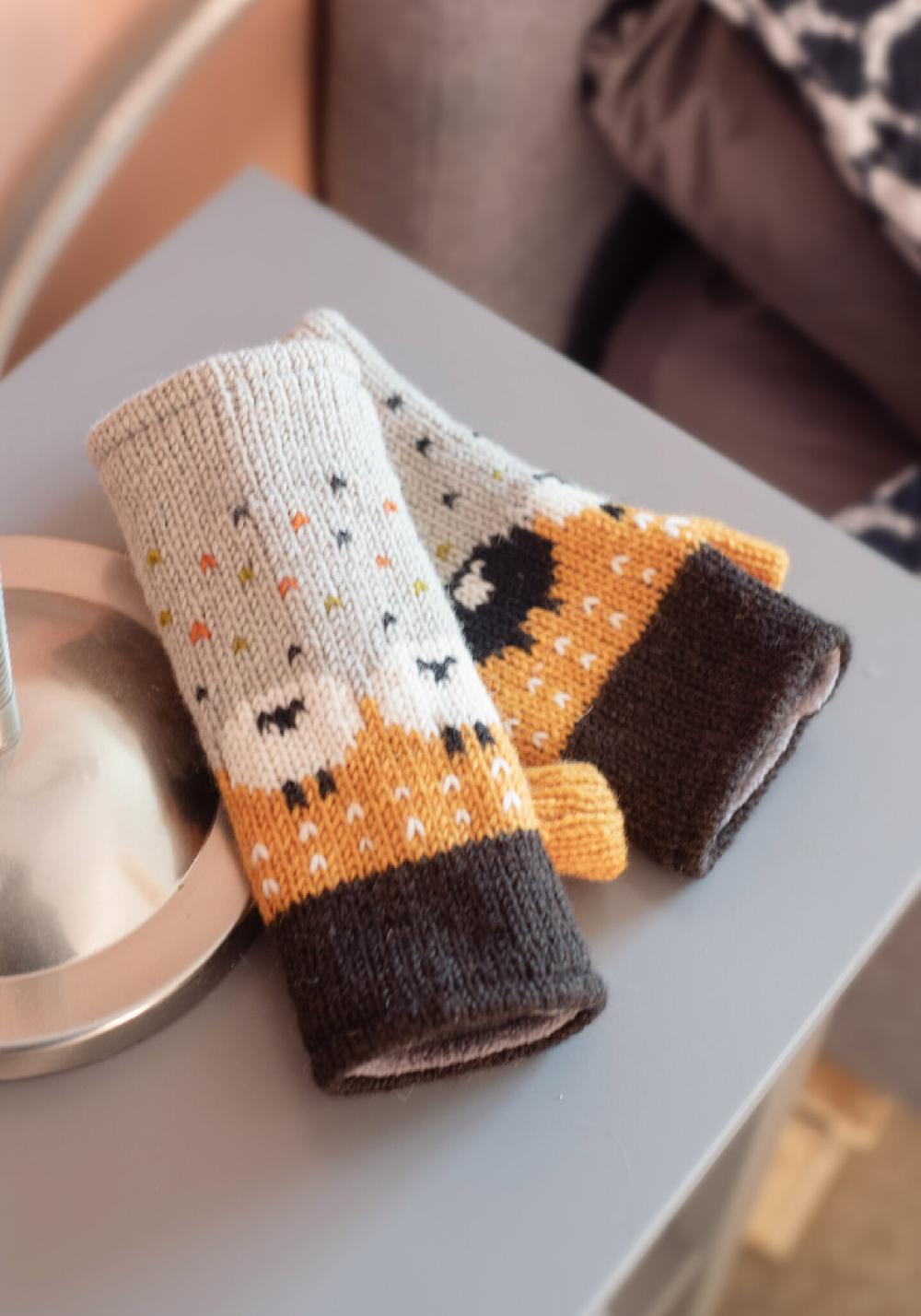 Lambland Chunky Knit Sheep Fingerless Mittens – Ochre Multi