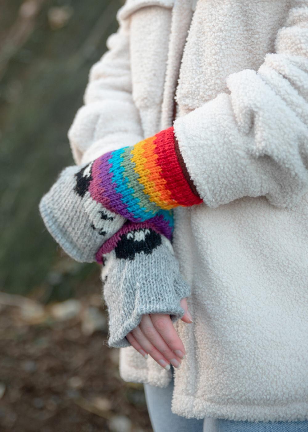 Lambland Chunky Knit Sheep Fingerless Mittens – Rainbow Multi