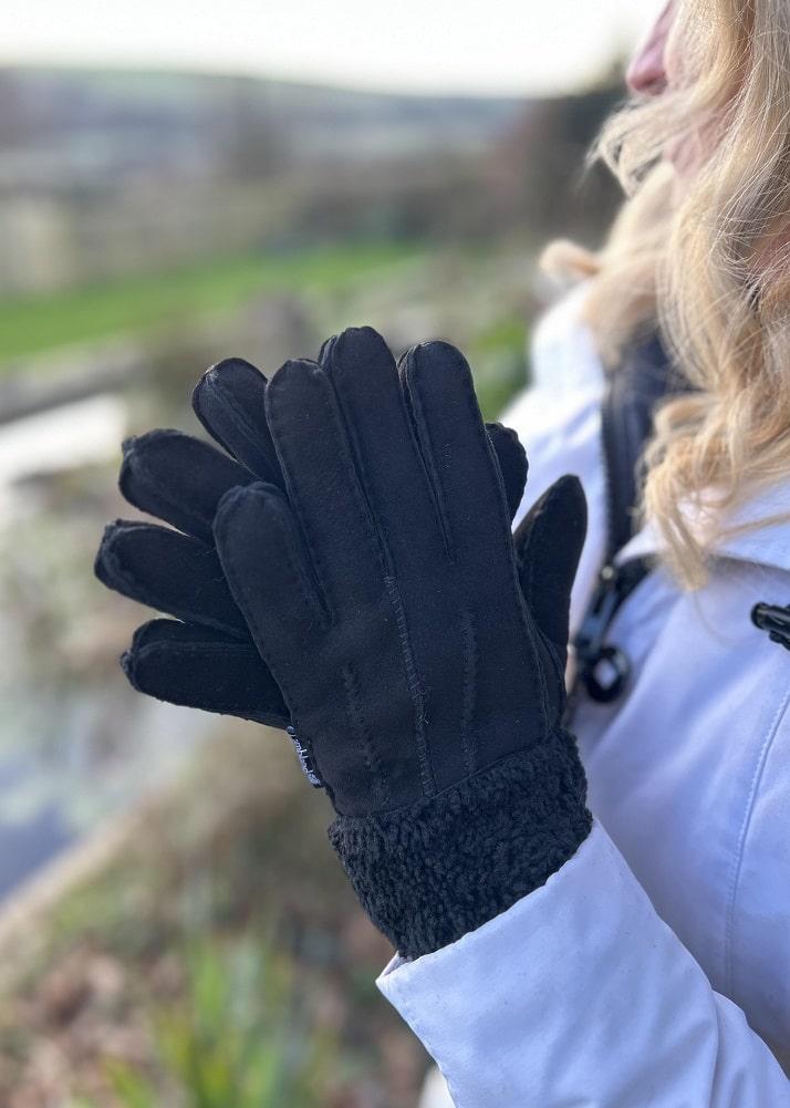 lambland Ladies Genuine Sheepskin Cuffed Panel Gloves