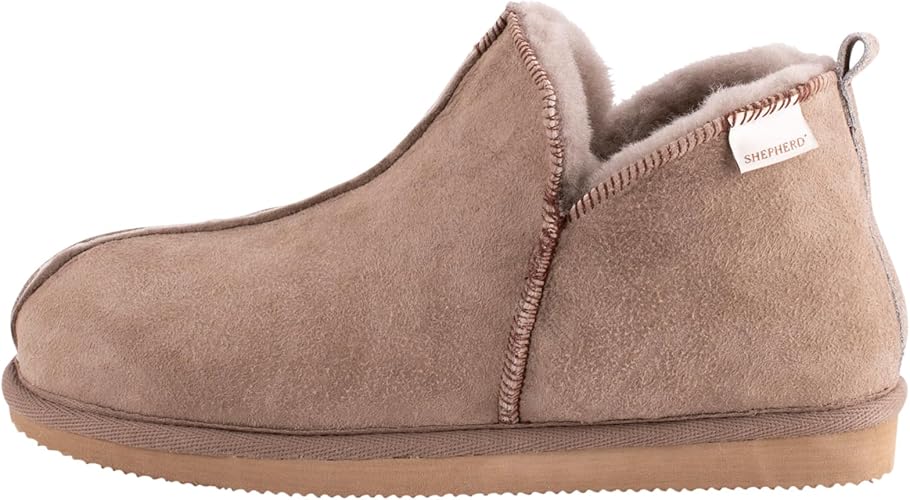 Lambland Anton – Sheepskin Bootie Slippers In Stone