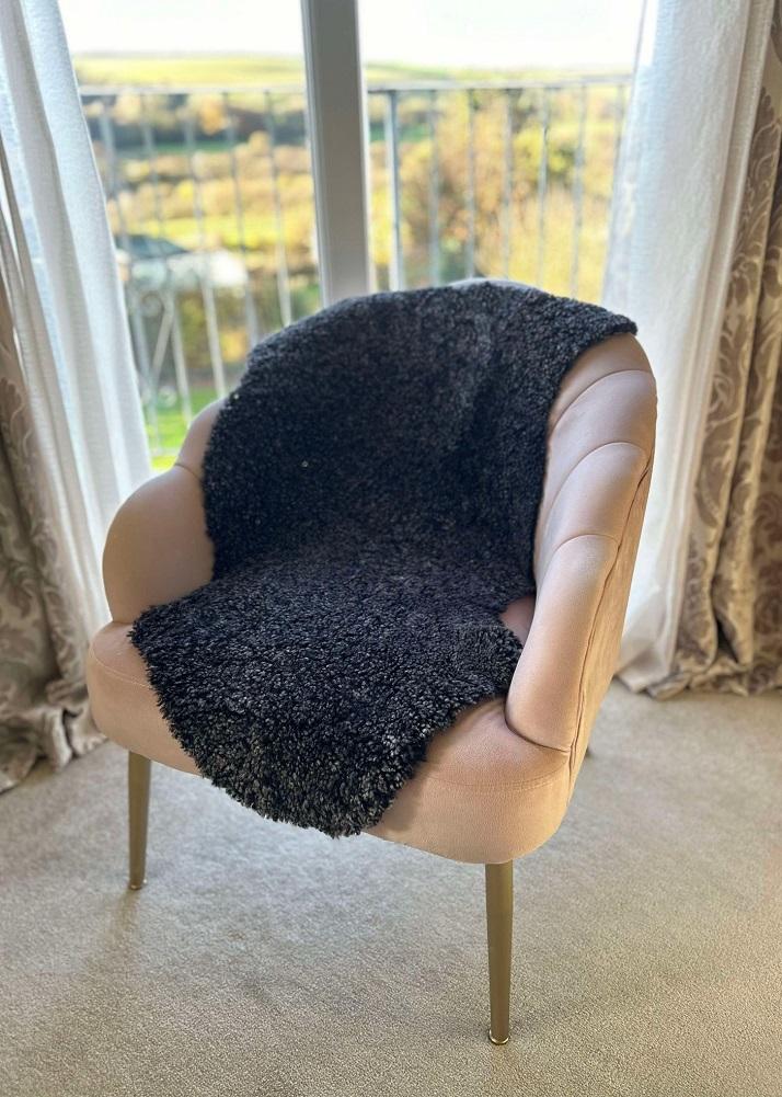 lambland Australian Dark Grey Curly Sheepskin Rug