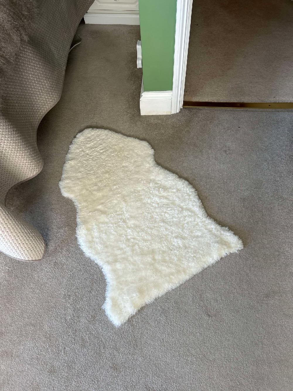 Lambland Australian Off-White Curly Sheepskin Rug