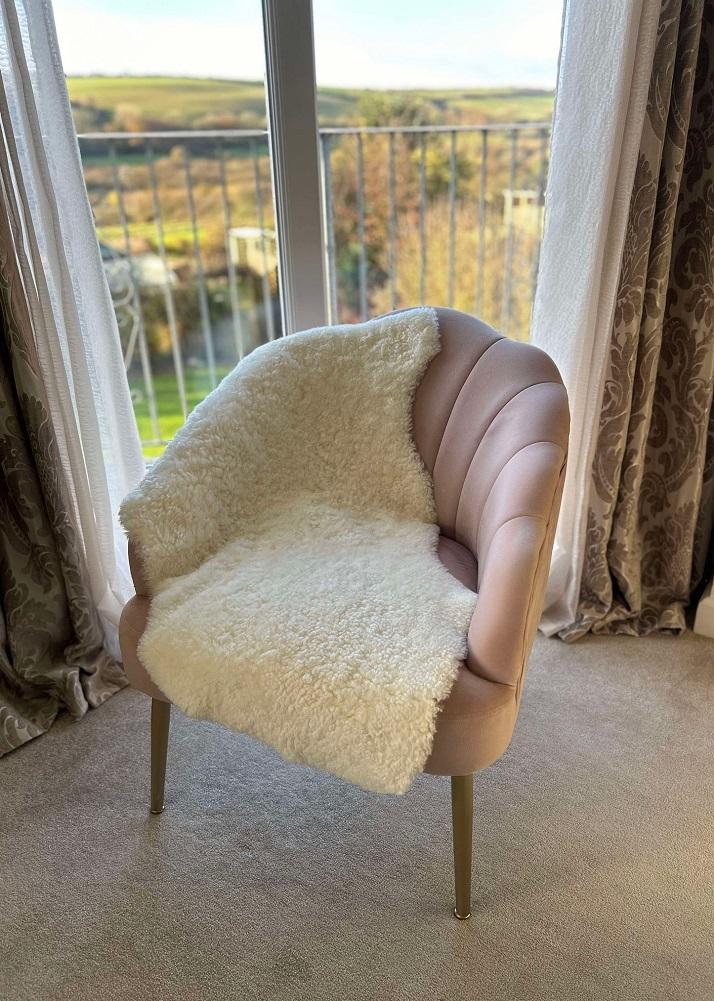 lambland Australian Off-White Curly Sheepskin Rug