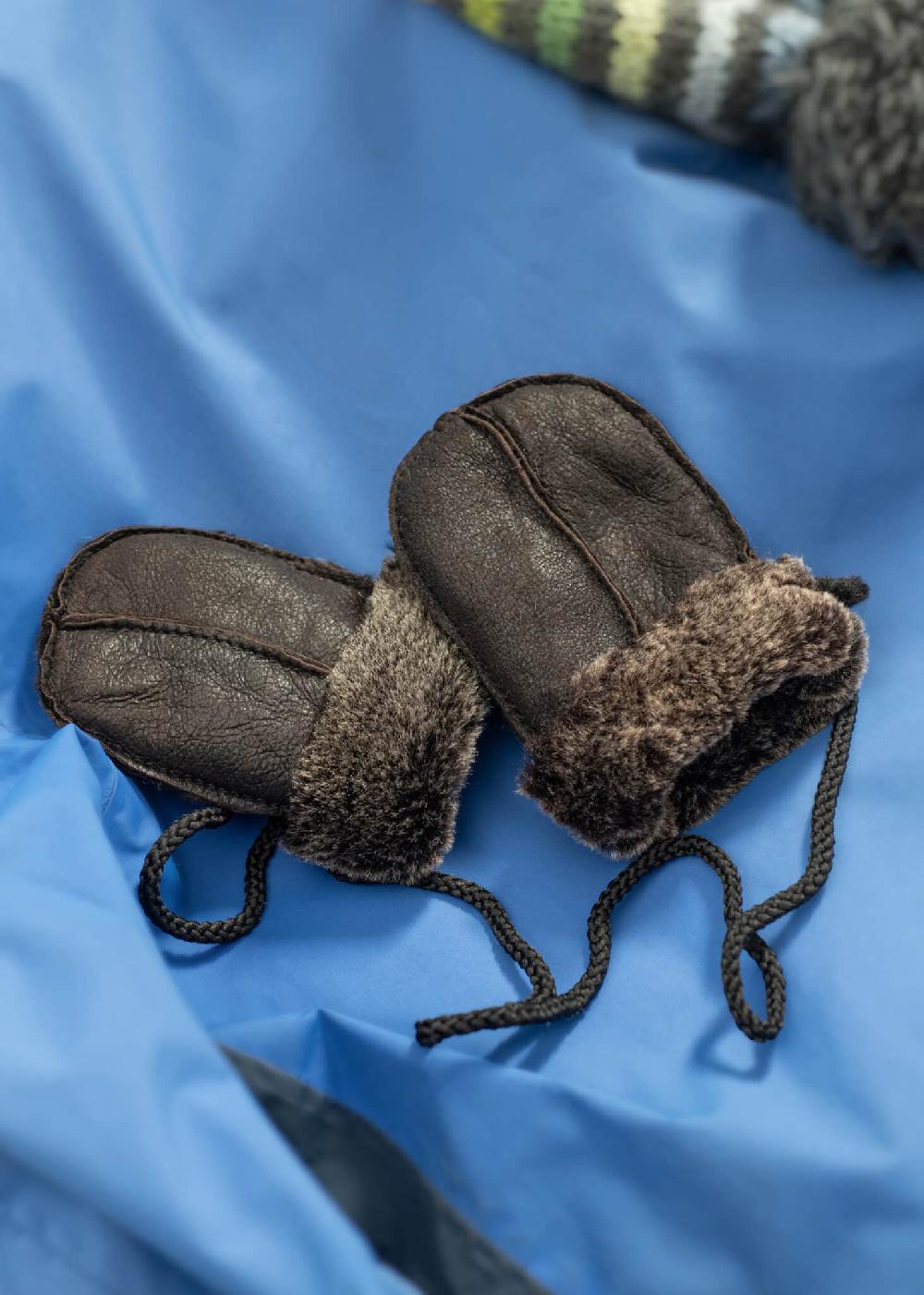 Lambland Aviator Finished Sheepskin Puddy Mitts