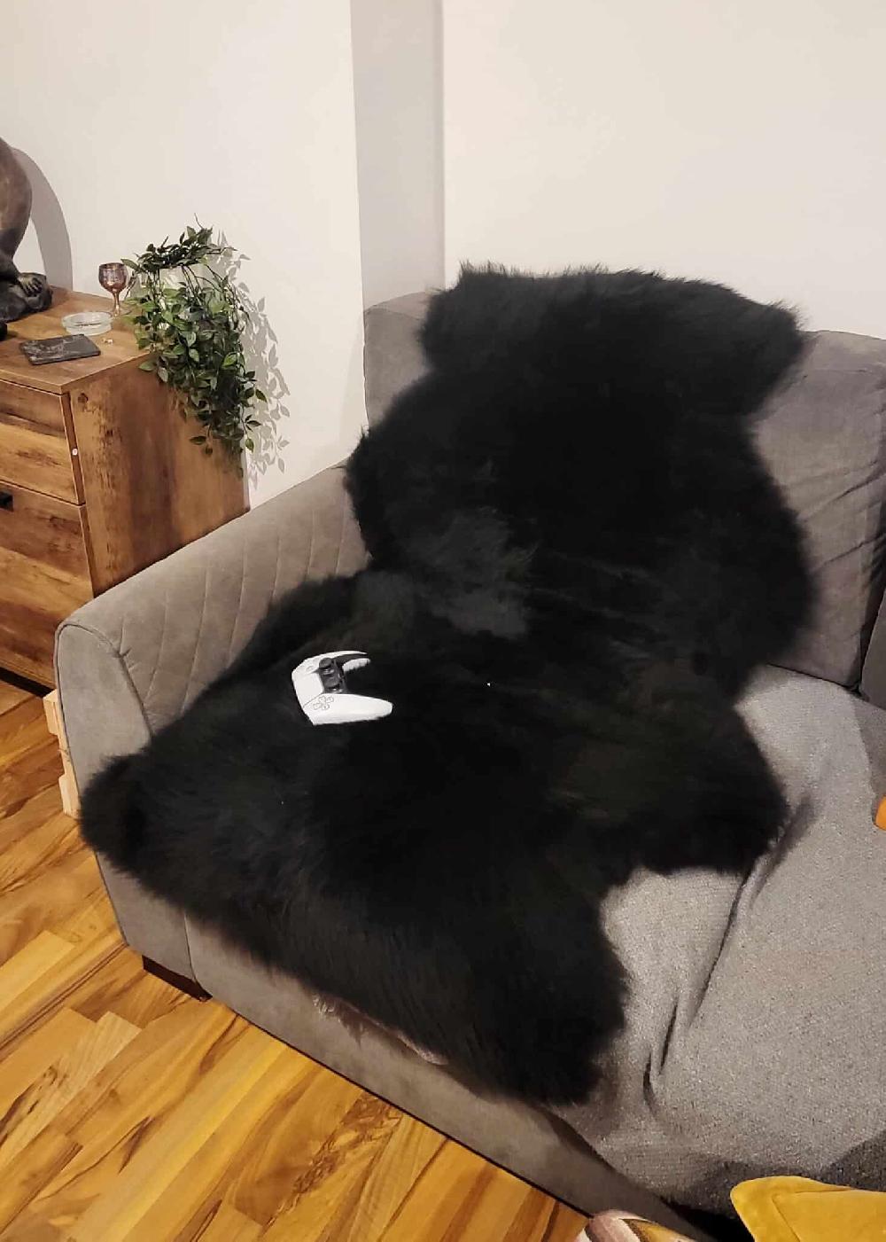 lambland British Black Sheepskin Armchair Liner
