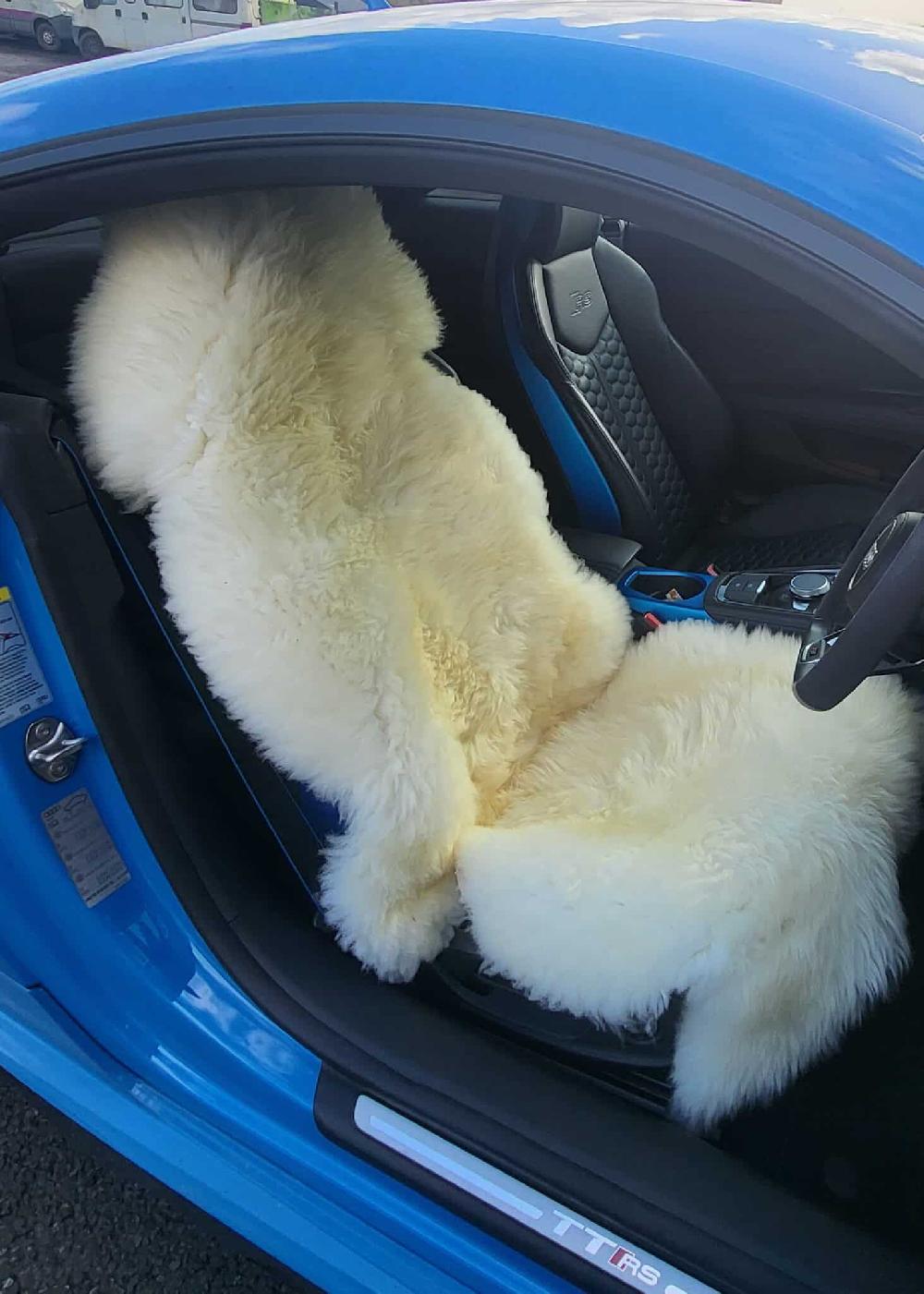 lambland British Ivory Sheepskin Carseat Cover
