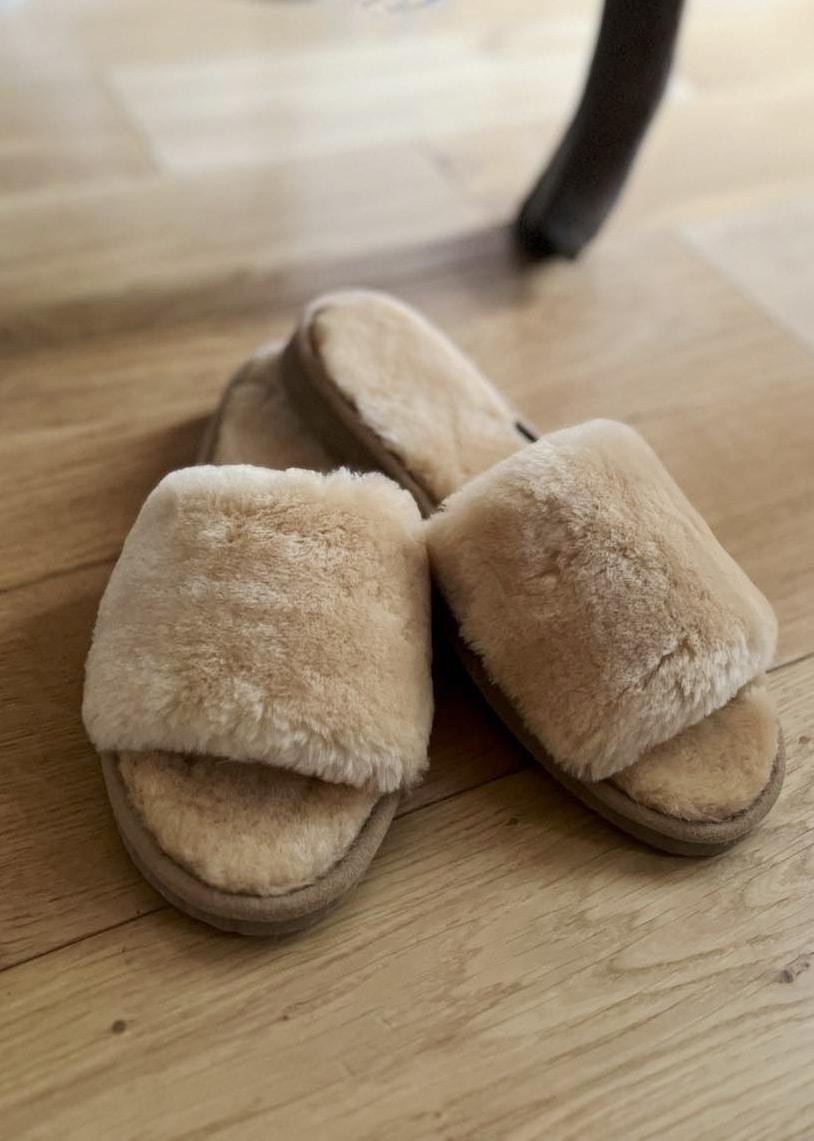 Lambland Chloe – Sheepskin Sliders