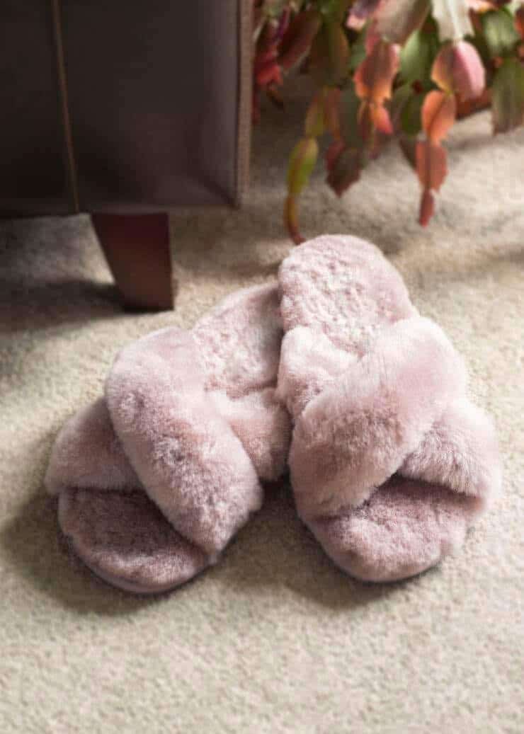 lambland Delilah – Sheepskin Cross Over Sliders