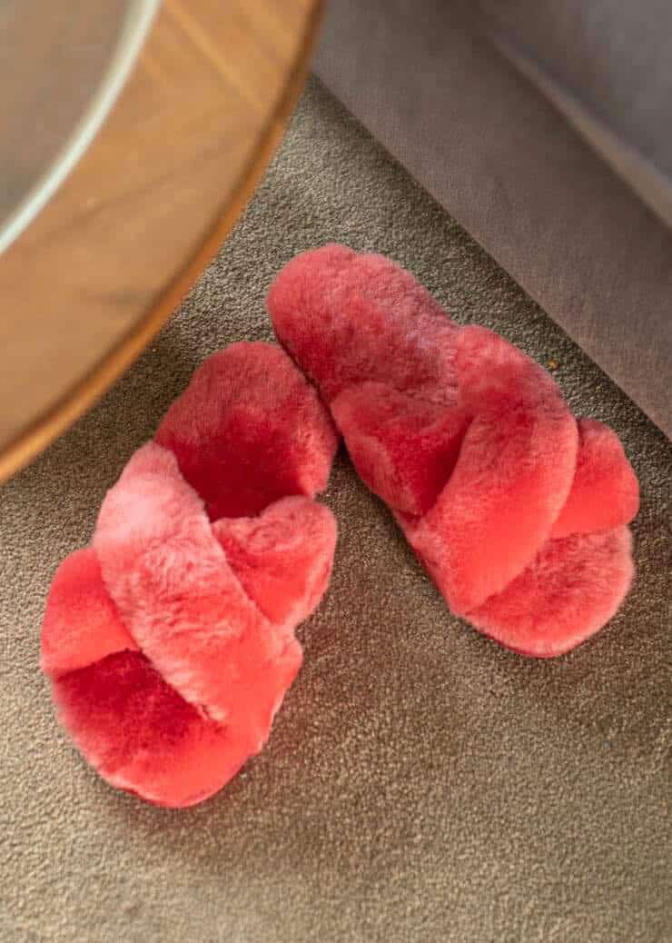 lambland Delilah – Sheepskin Cross Over Sliders