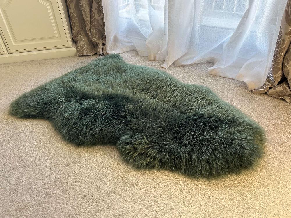 Lambland Eco Tanned Luxury Thyme Sheepskin Rug